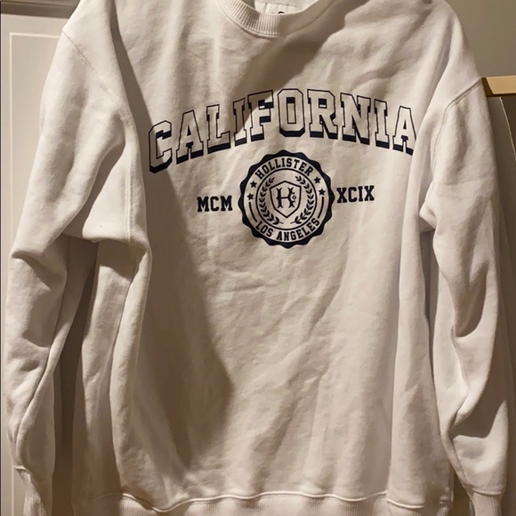 hollister crew neck - Picture 2 of 2